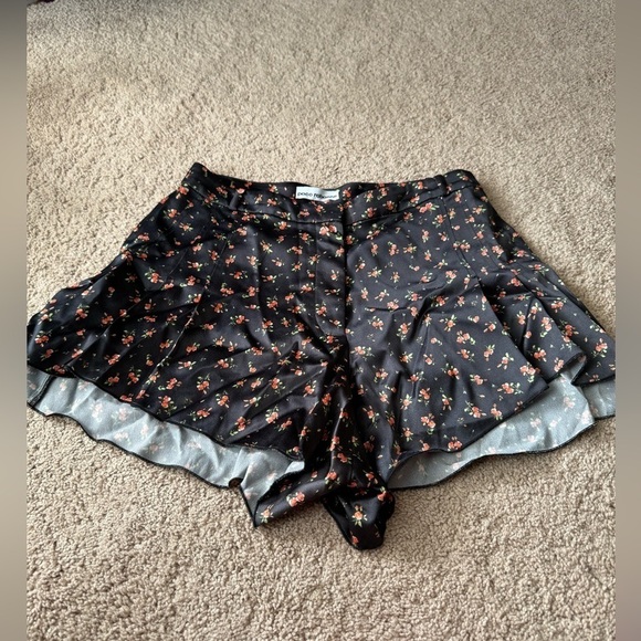 Paco Rabanne- Black Silk Floral Ruffle Mini Shorts - Picture 4 of 9